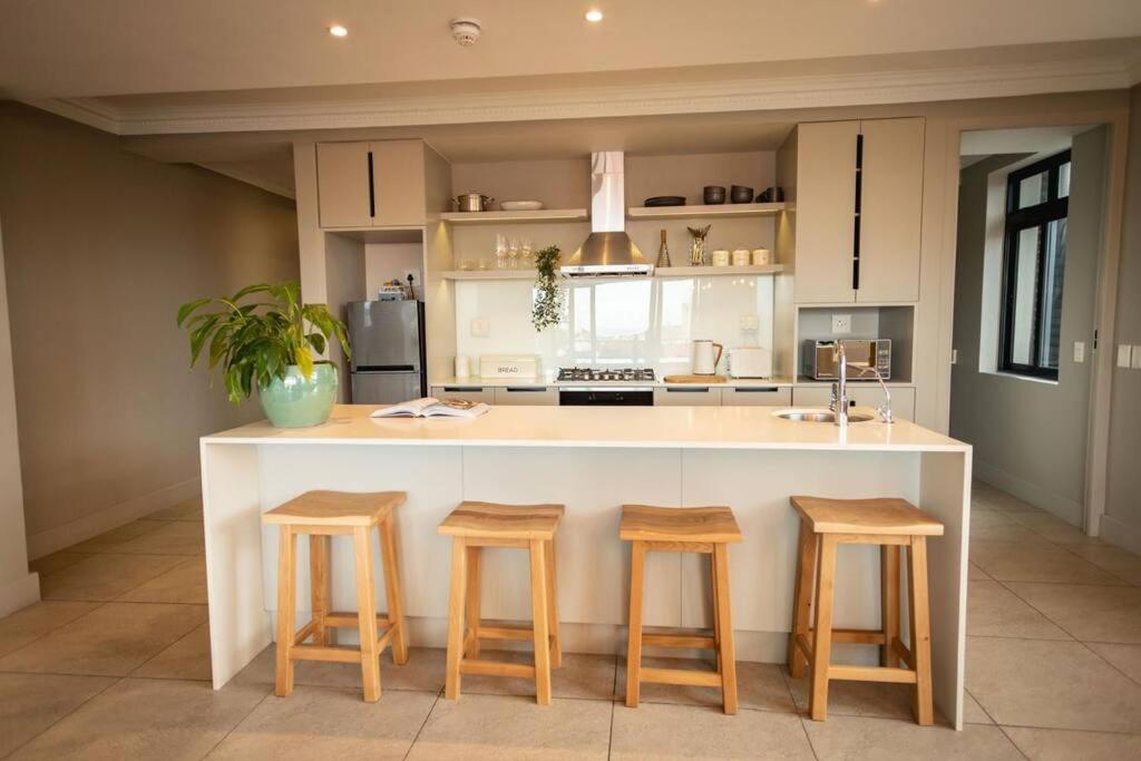 Hermanus Waterfront, Ocean Deluxe - Apartment 2 المظهر الخارجي الصورة