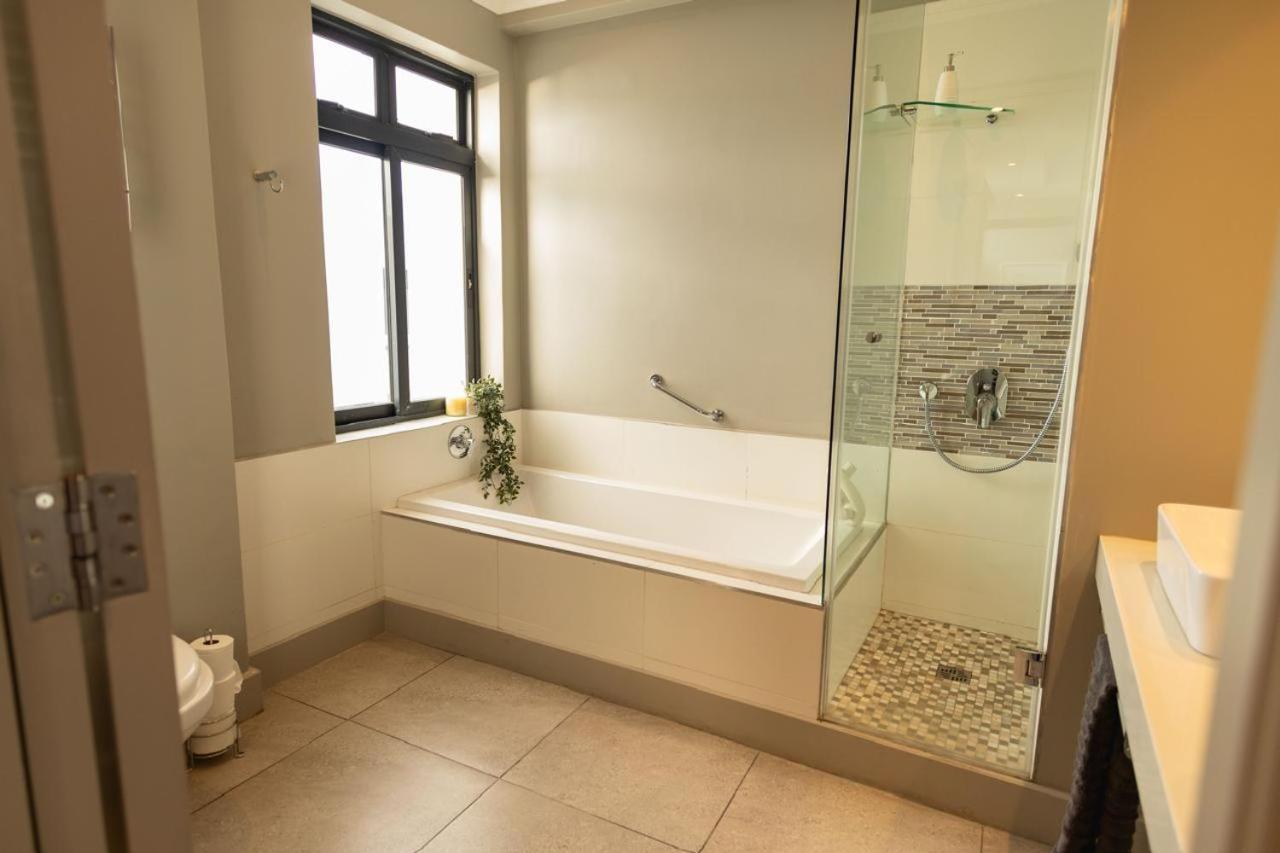 Hermanus Waterfront, Ocean Deluxe - Apartment 2 المظهر الخارجي الصورة